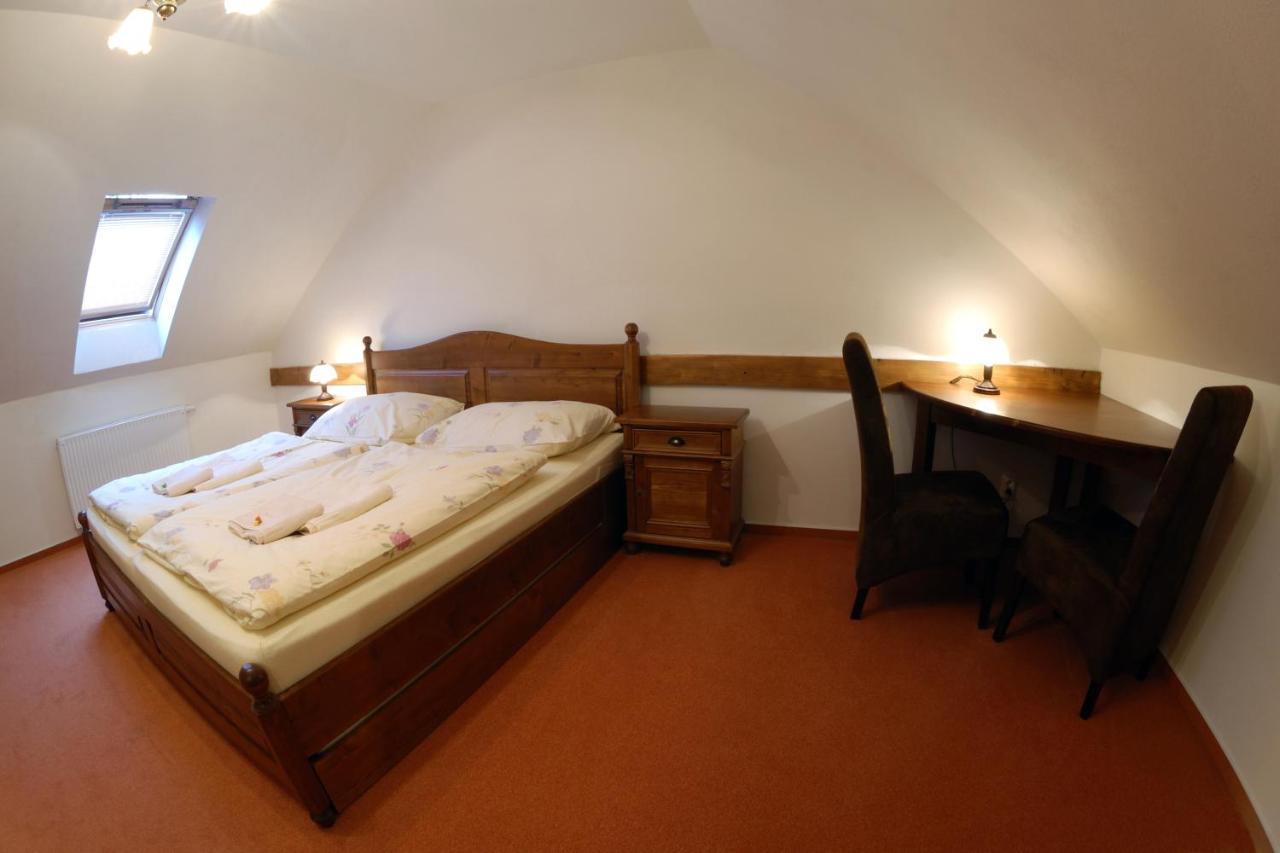 Penzión Kachelman Banská Štiavnica Quarto foto